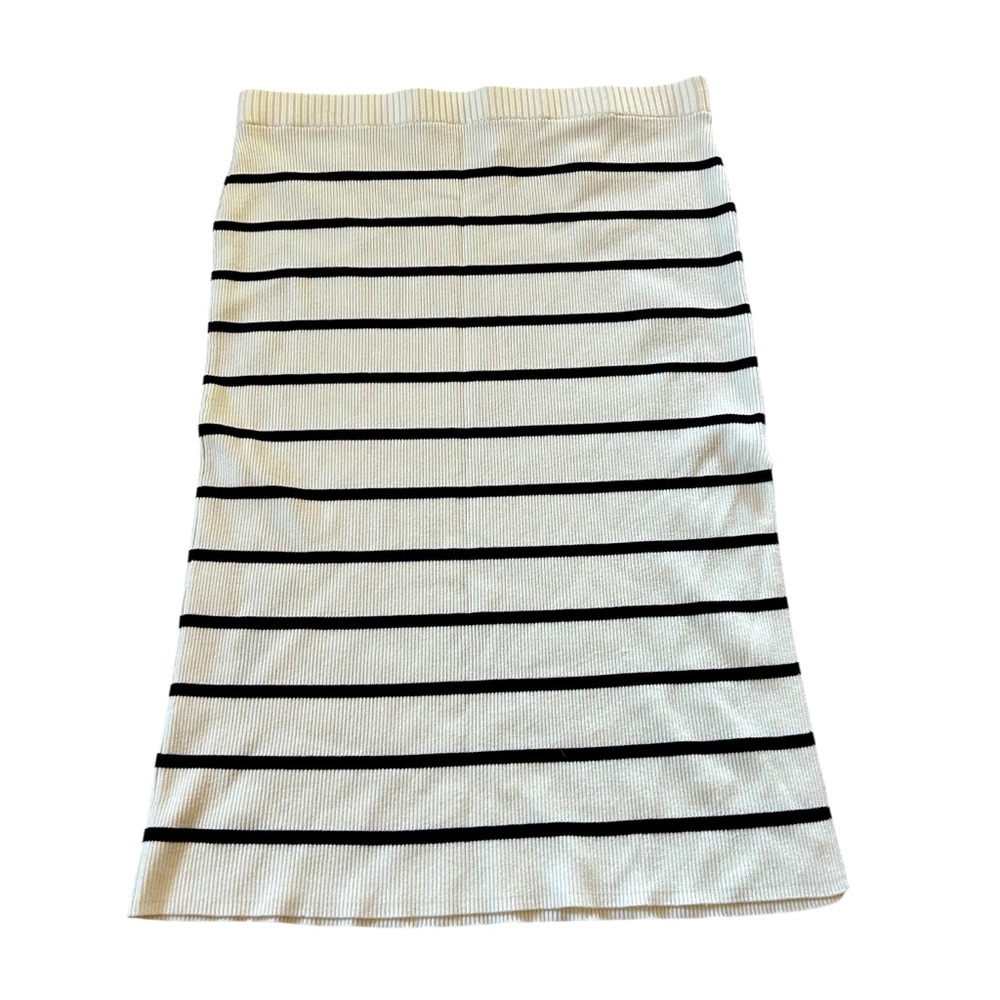H&M white and black striped knit skirt